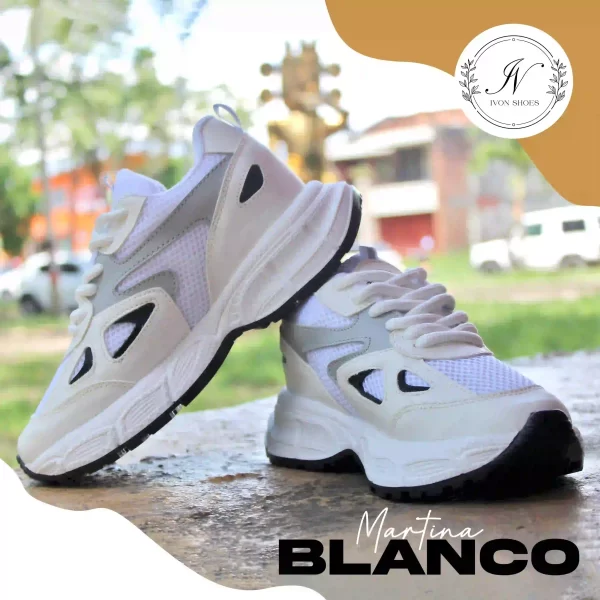 MARTINA BLANCO